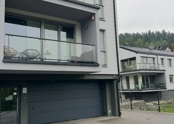 Rentes16 דירה שצ'צ'ירק